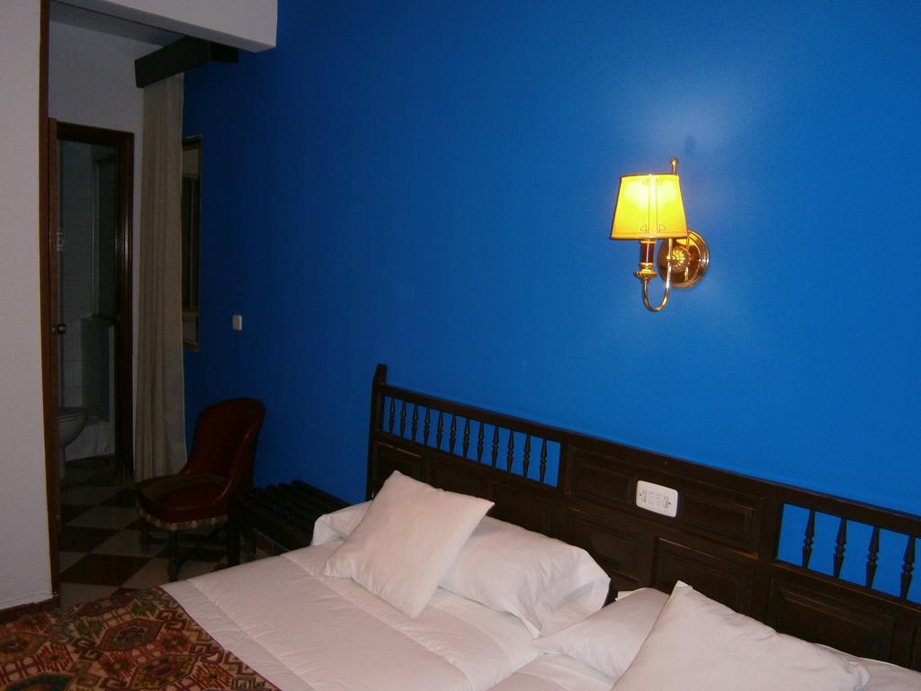 Hostal Residencia Avenida Cuenca  Eksteriør billede