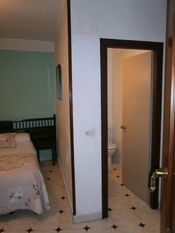 Hostal Residencia Avenida Cuenca  Eksteriør billede